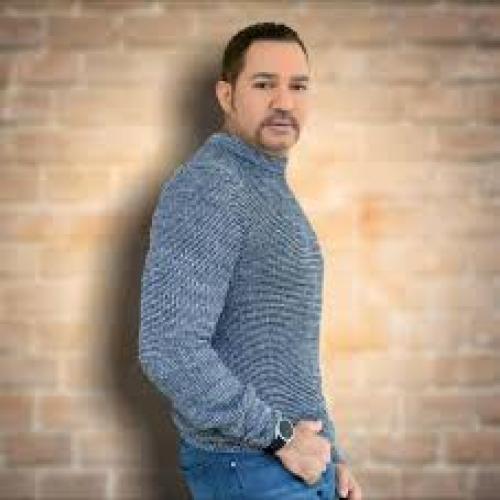 FRANK REYES